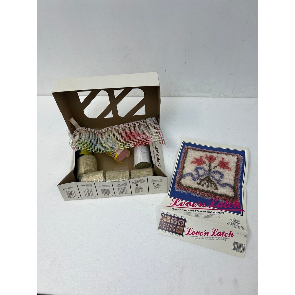 Vintage Love'n Latch Hook Rug Kit California Country Floral Tulips 12x12 #9600 - Picture 3 of 11